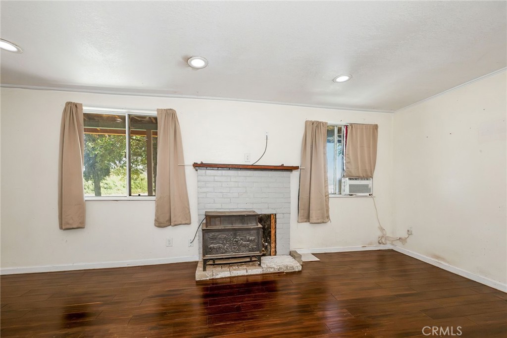 4733 County Rd E Property Photo 9