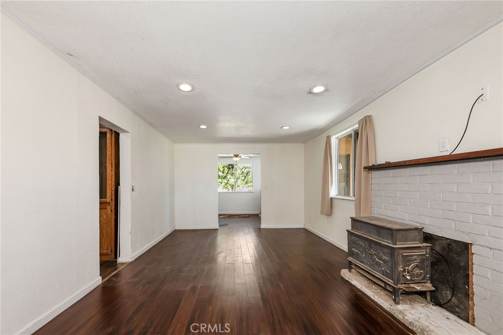 4733 County Rd E Property Photo 10