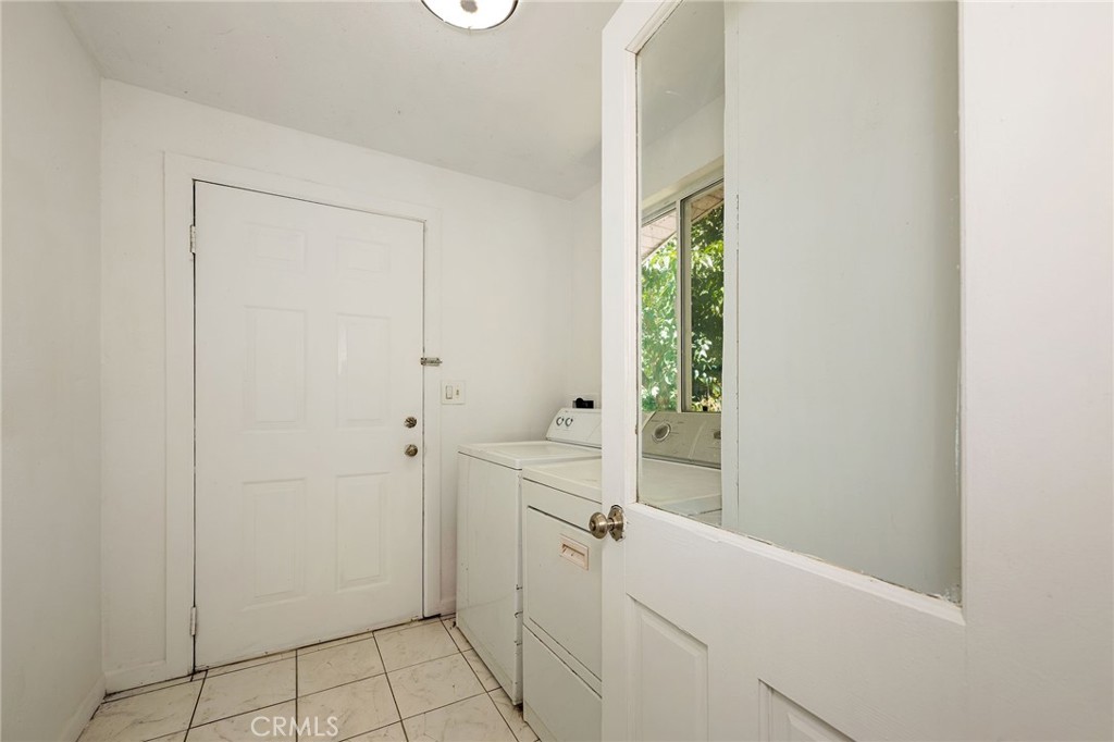 4733 County Rd E Property Photo 14