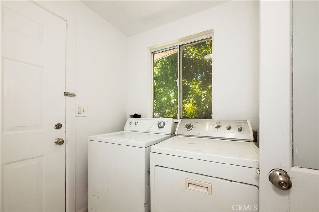 4733 County Rd E Property Photo 15
