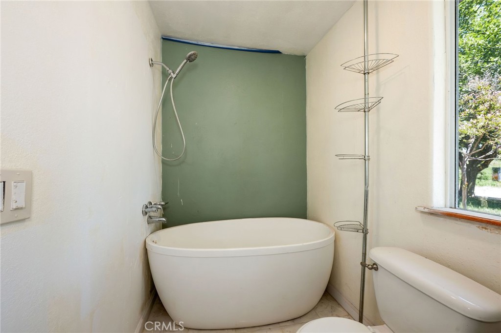 4733 County Rd E Property Photo 18
