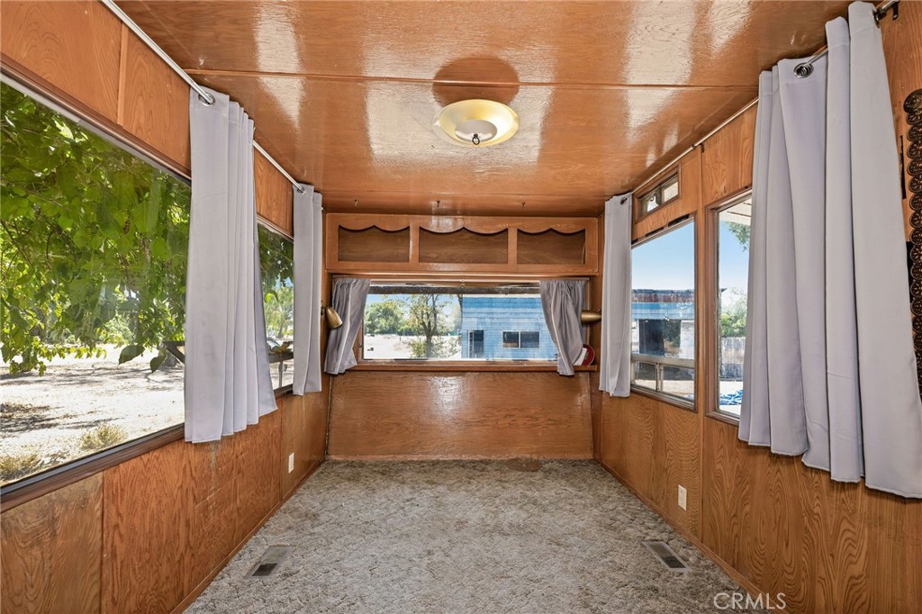 4733 County Rd E Property Photo 21