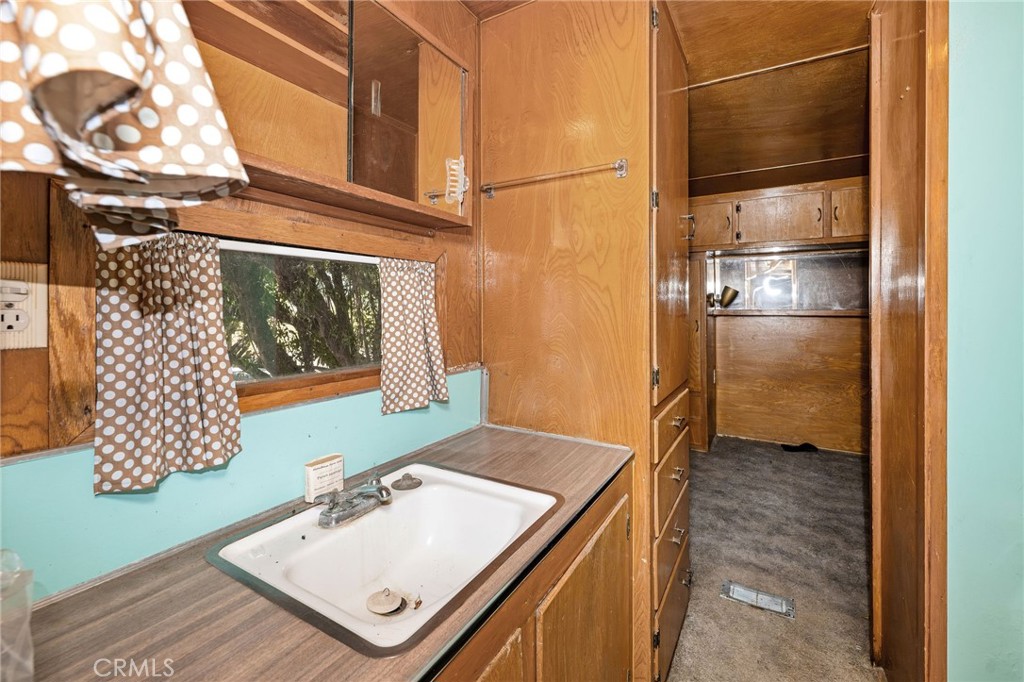 4733 County Rd E Property Photo 24