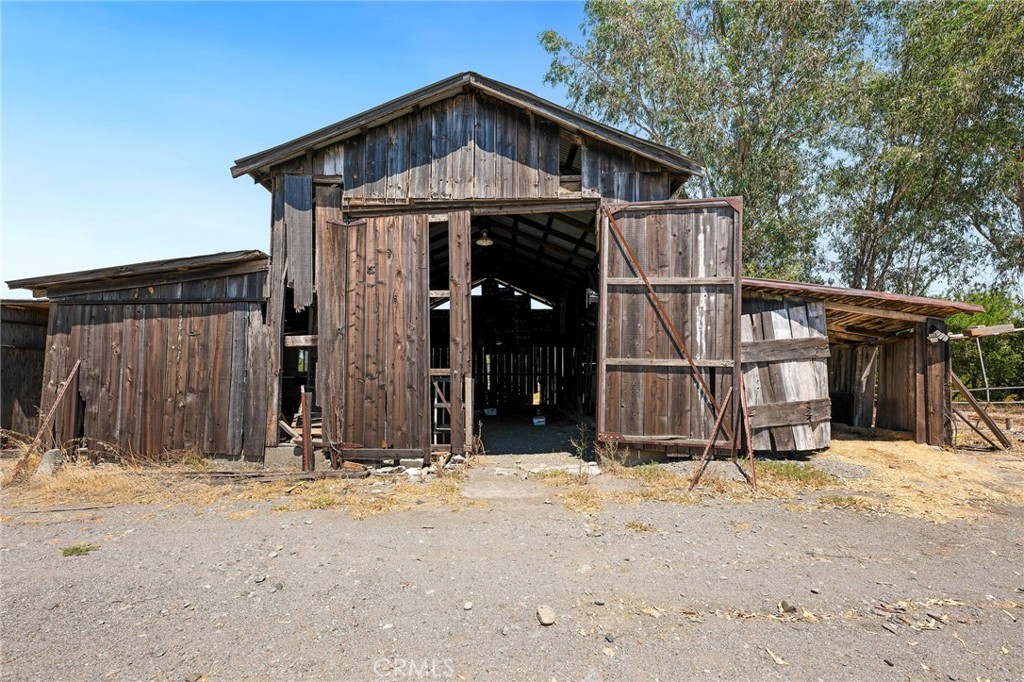 4733 County Rd E Property Photo 32