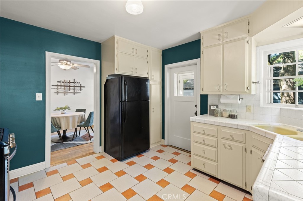 1063 Arcadian Avenue Property Photo 9