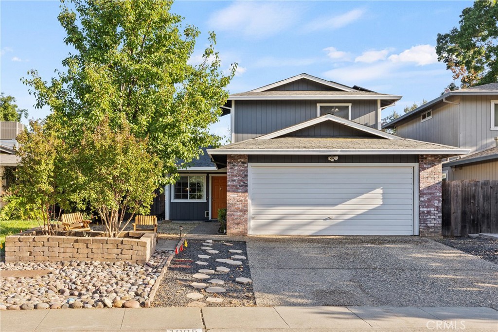 1005 Rushmore Avenue Property Photo 1