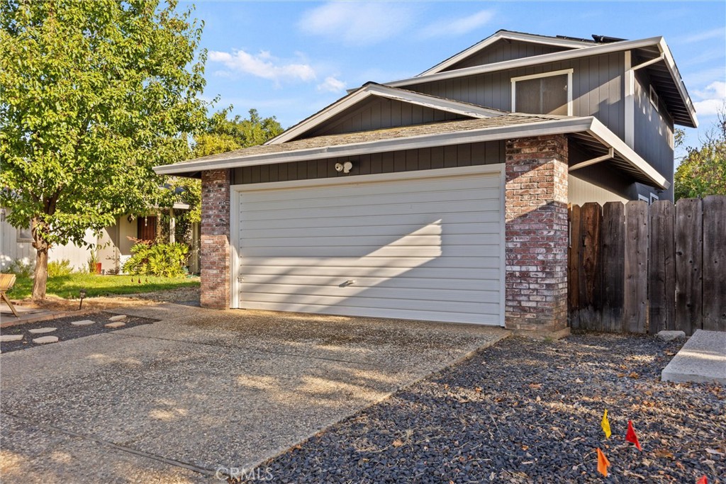 1005 Rushmore Avenue Property Photo 4