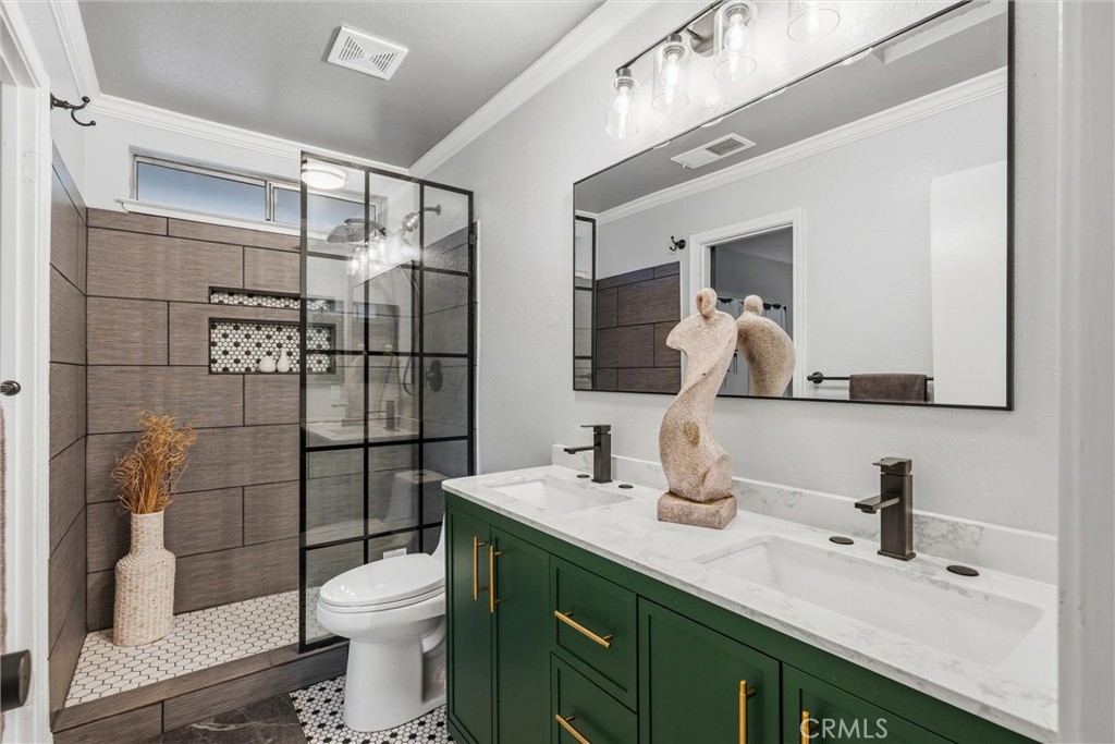 1005 Rushmore Avenue Property Photo 21