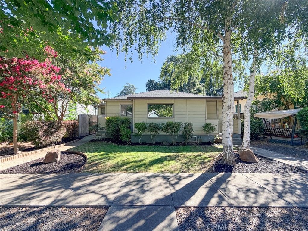 1011 Normal Avenue Property Photo 1