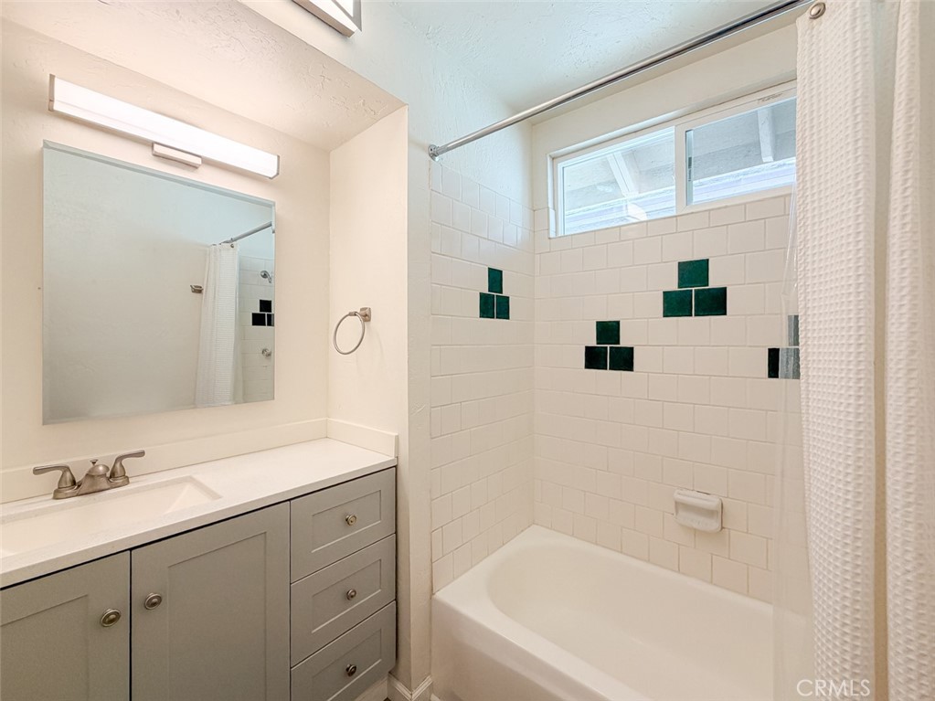 1011 Normal Avenue Property Photo 29