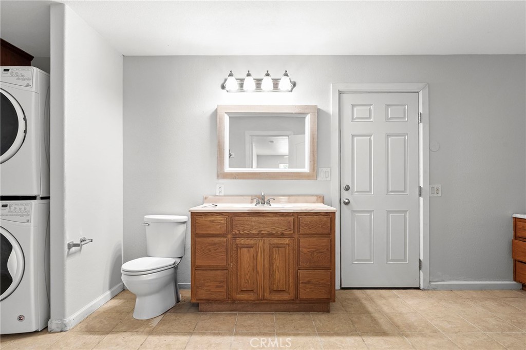24661 Rowland Ln Property Photo 15