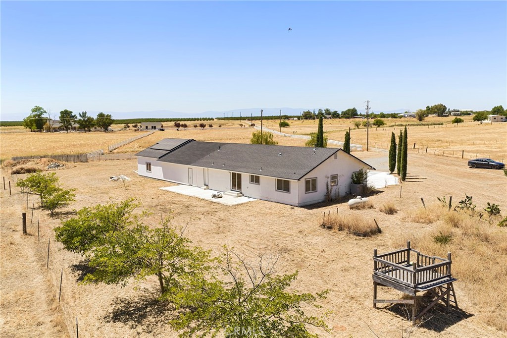 24661 Rowland Ln Property Photo 37