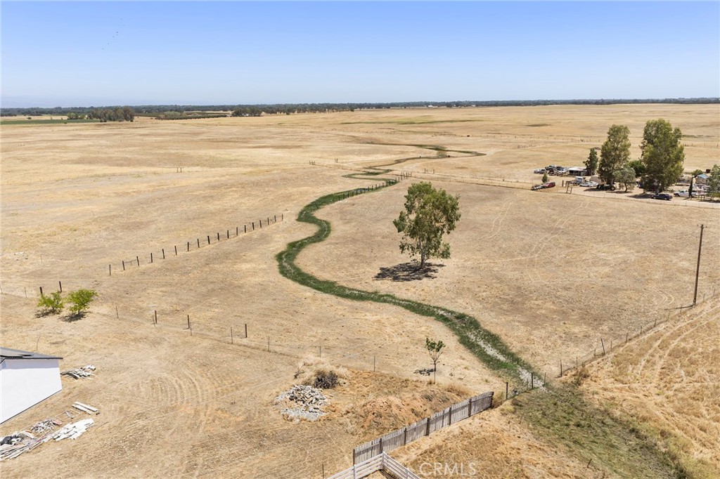 24661 Rowland Ln Property Photo 39