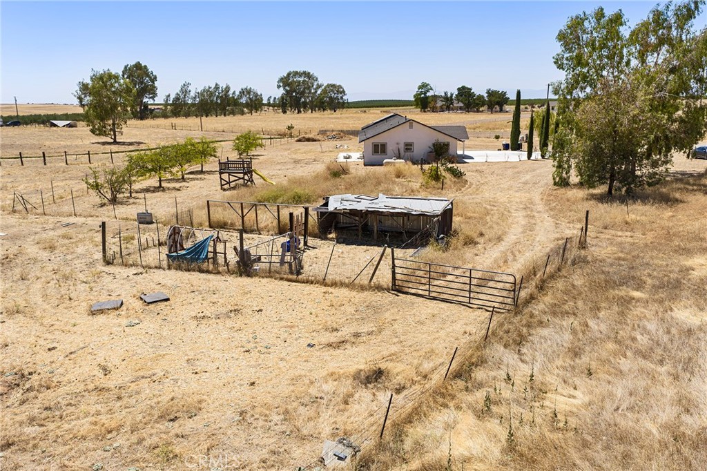 24661 Rowland Ln Property Photo 41