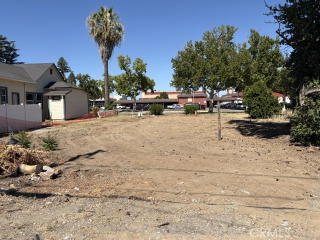 541 Jefferson St Property Photo 6