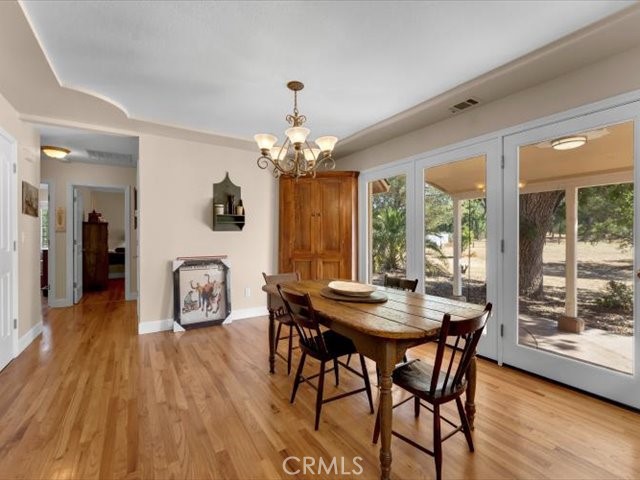 2764 Majestic Oak Circle Property Photo 11