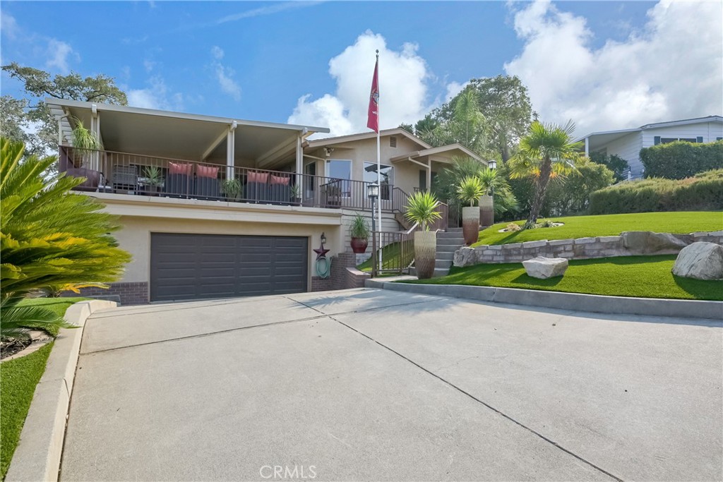474 Lodgeview Property Photo 5