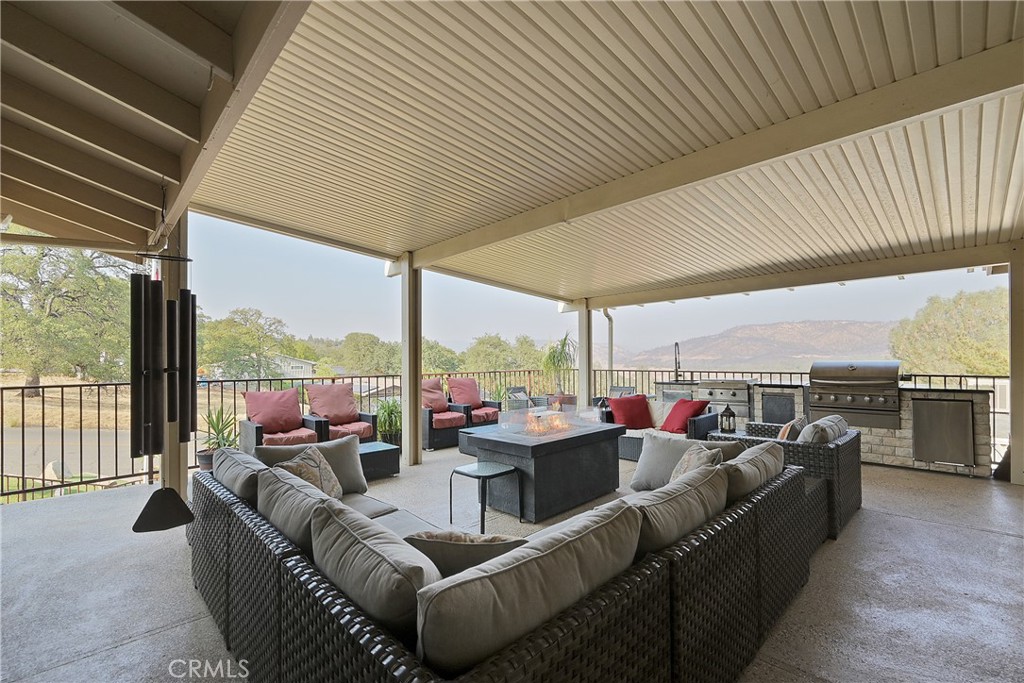 474 Lodgeview Property Photo 21