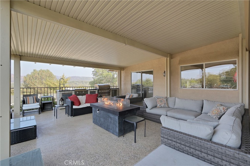 474 Lodgeview Property Photo 22