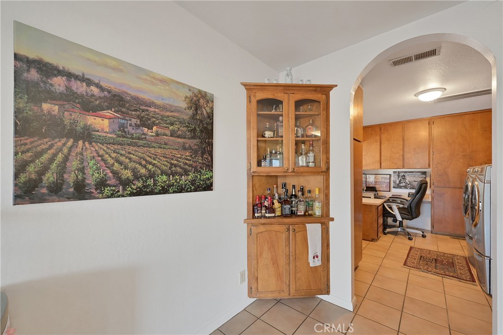 474 Lodgeview Property Photo 27