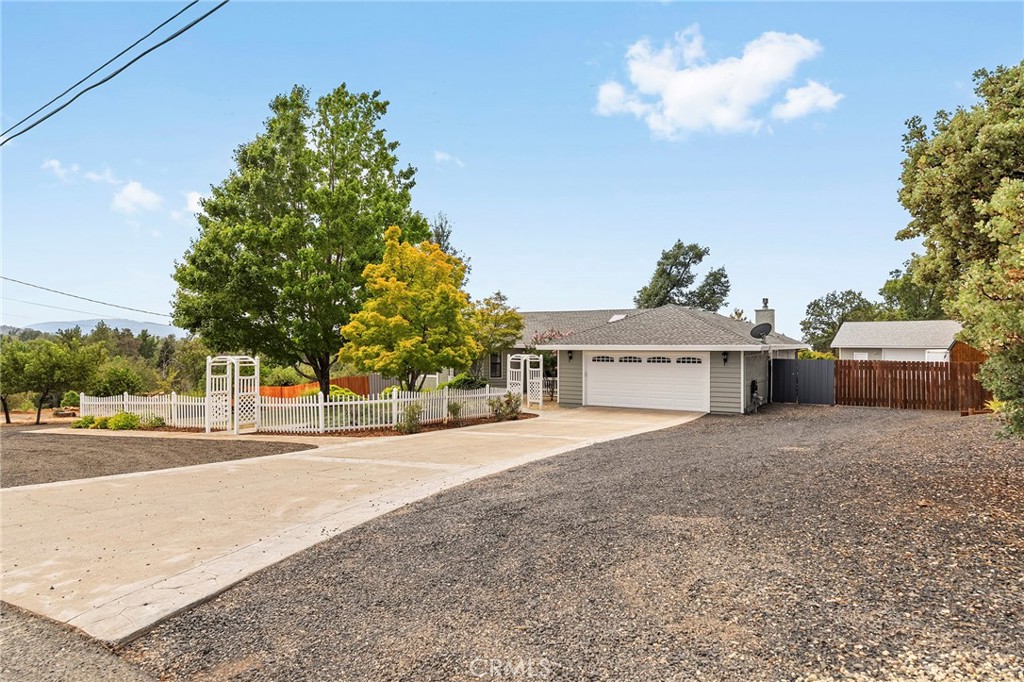 4992 Ravelle Court Property Photo 8