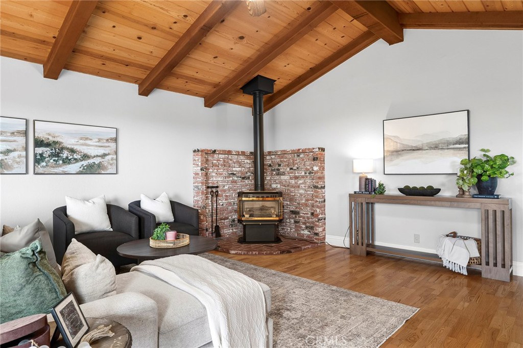 4992 Ravelle Court Property Photo 15