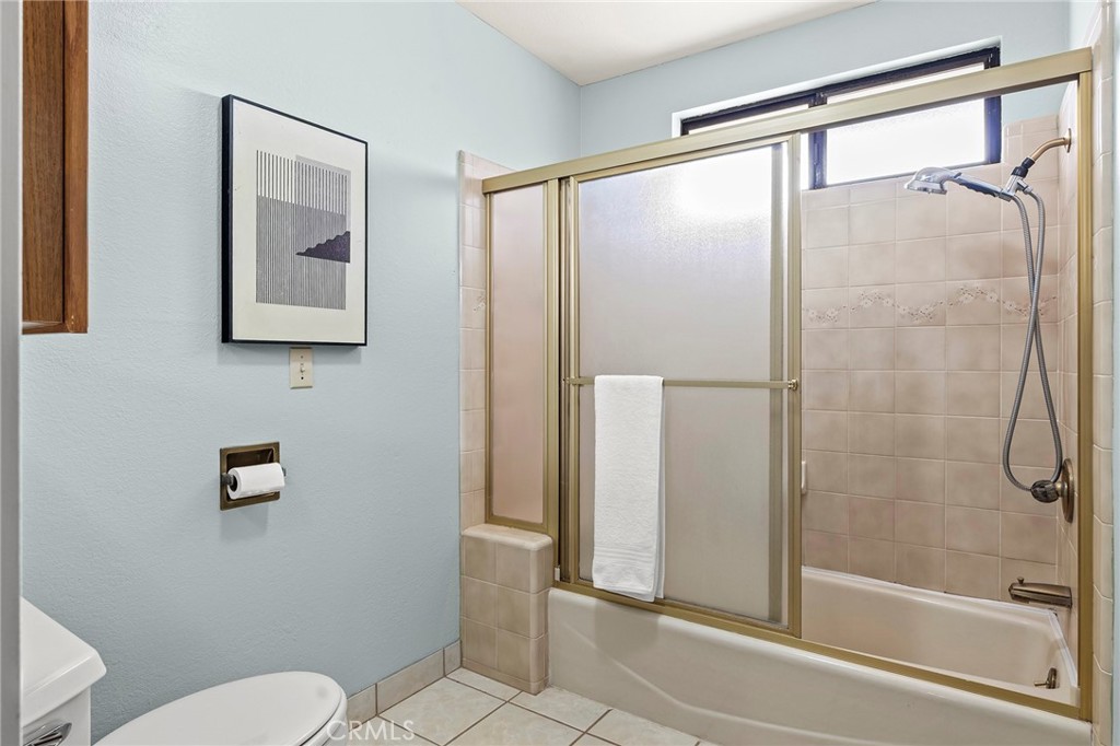 4992 Ravelle Court Property Photo 27
