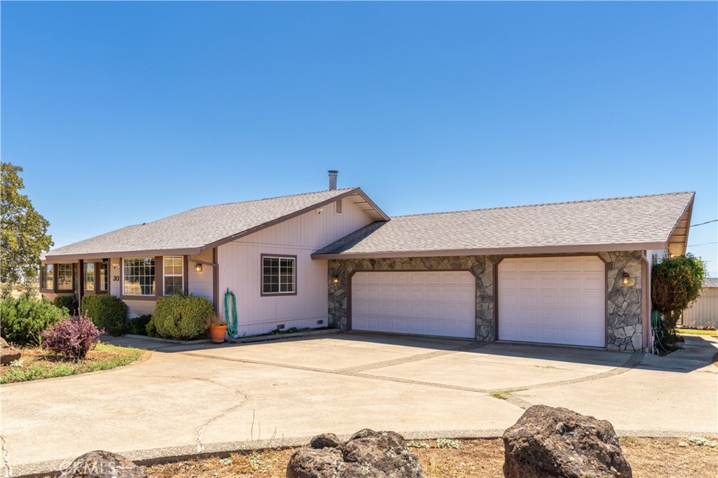 3070 Royal Meadow Property Photo 7