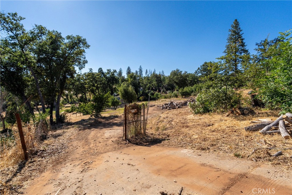 1557 La Grande Vue Property Photo 9