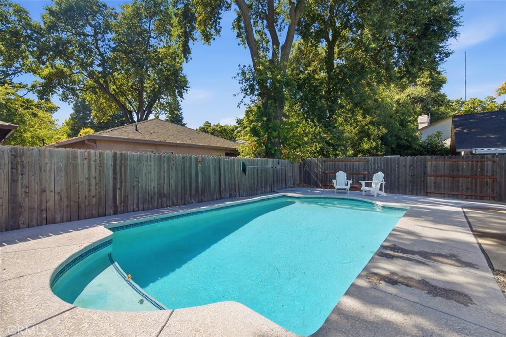 5 Hunter Court Property Photo 3