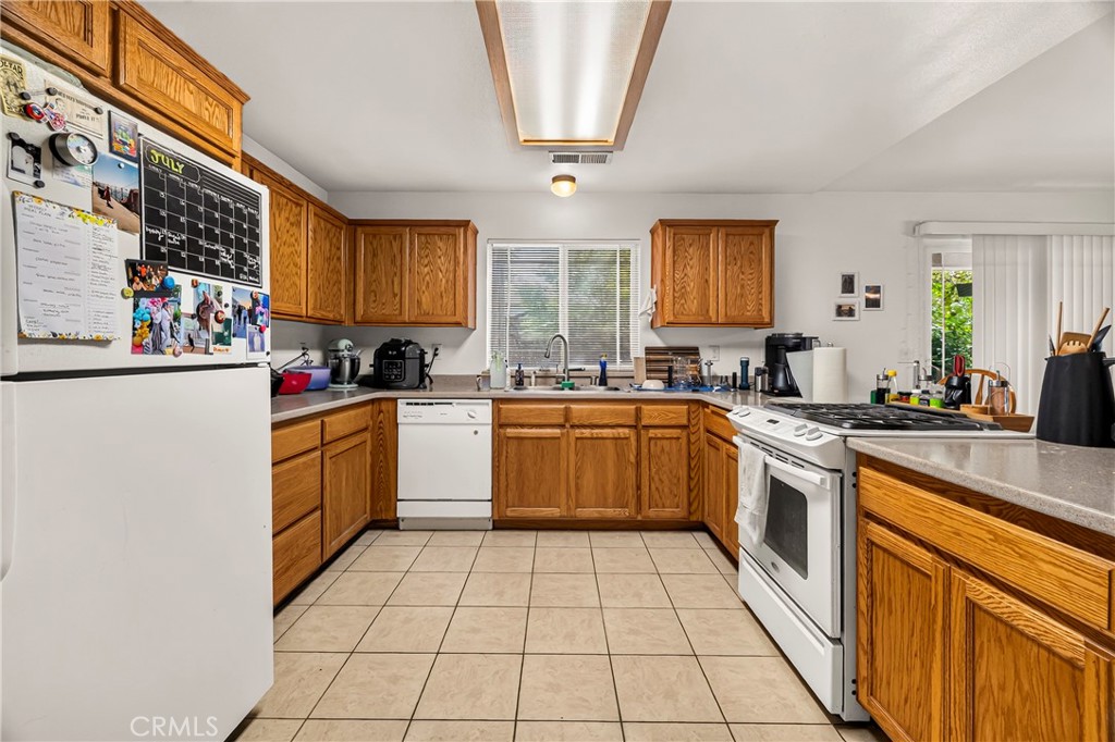 3279 Rockin M Property Photo 7