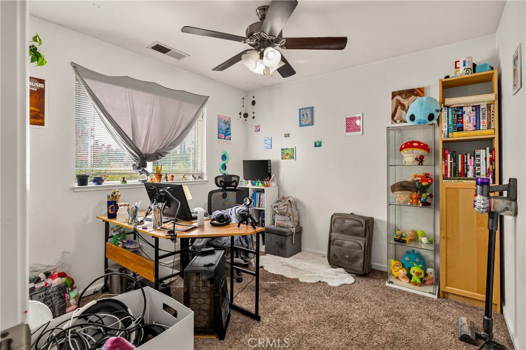 3279 Rockin M Property Photo 10