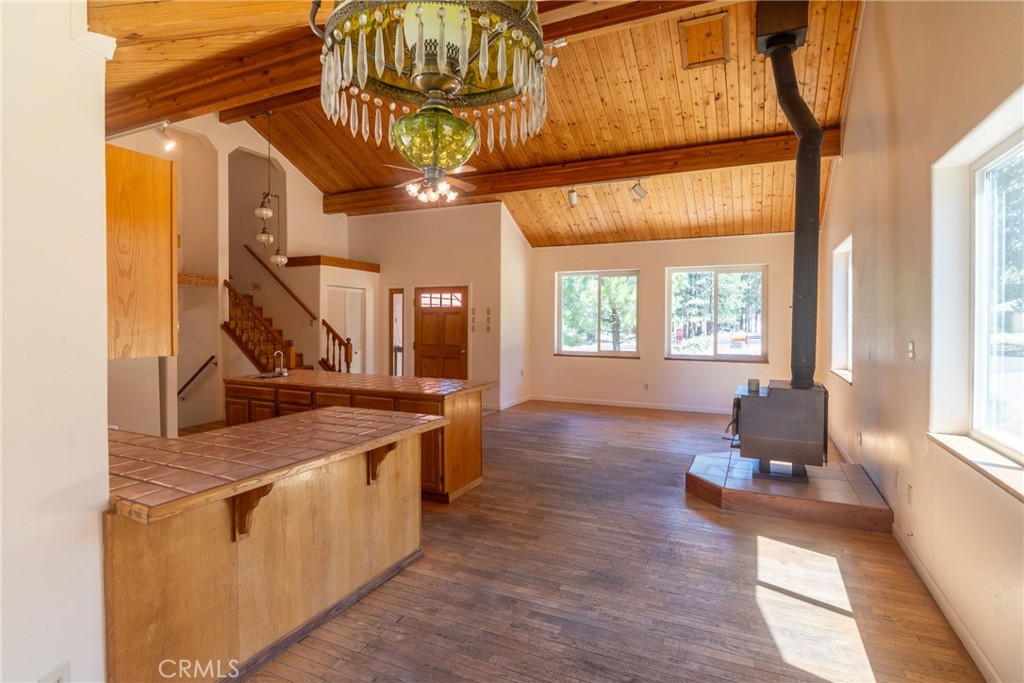 17653 Cougar Court Property Photo 7