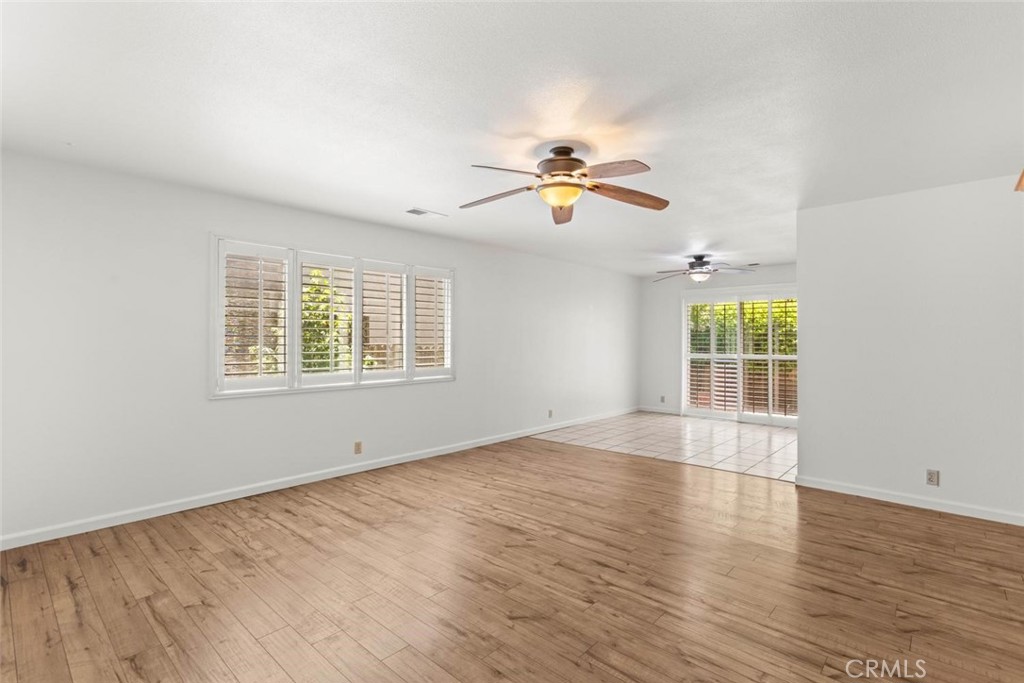 987 Jonell Property Photo 4