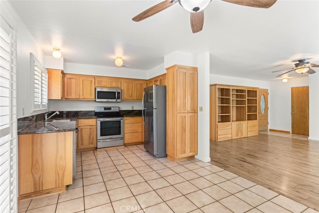 987 Jonell Property Photo 7