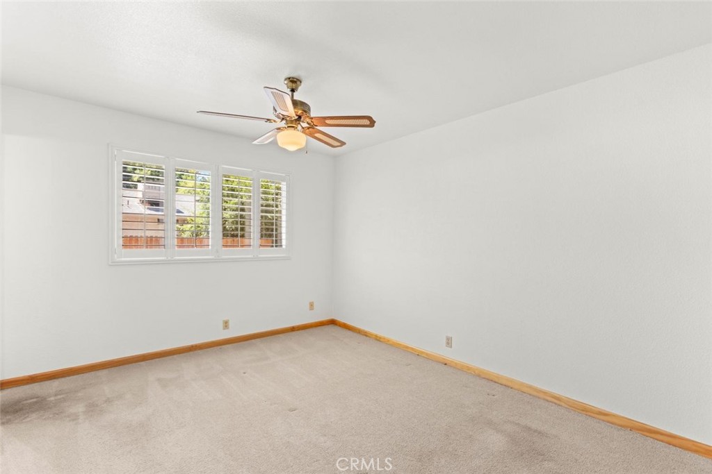 987 Jonell Property Photo 13
