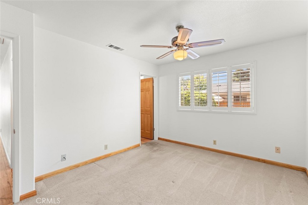 987 Jonell Property Photo 14