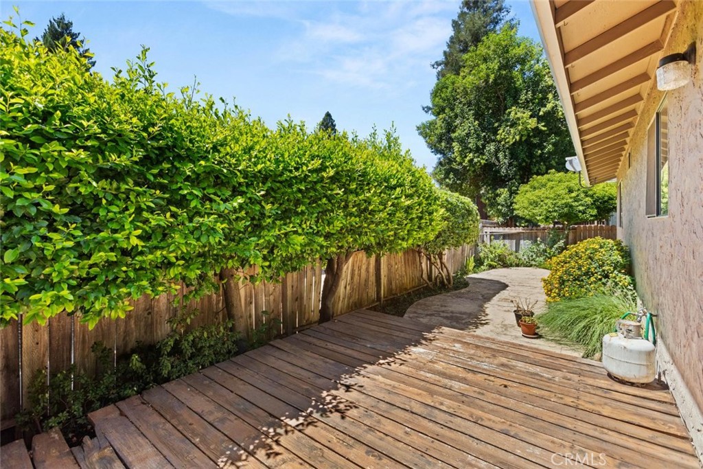 987 Jonell Property Photo 19