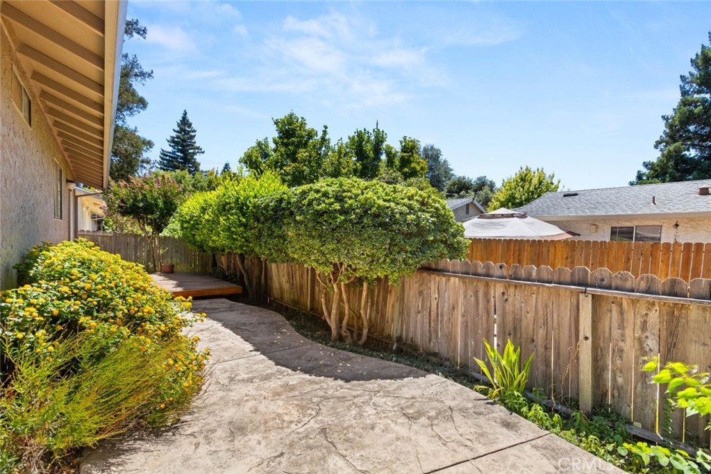 987 Jonell Property Photo 22