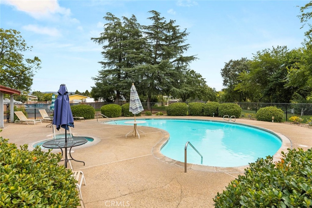 987 Jonell Property Photo 24