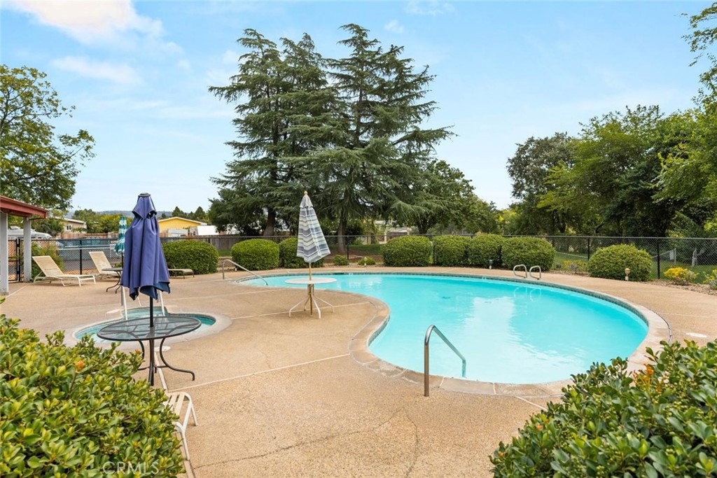 987 Jonell Property Photo 24