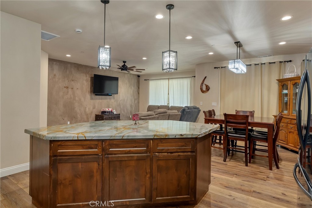 22 Pleasant Oak Property Photo 14