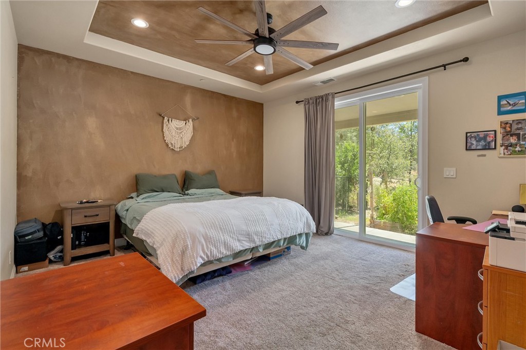 22 Pleasant Oak Property Photo 20