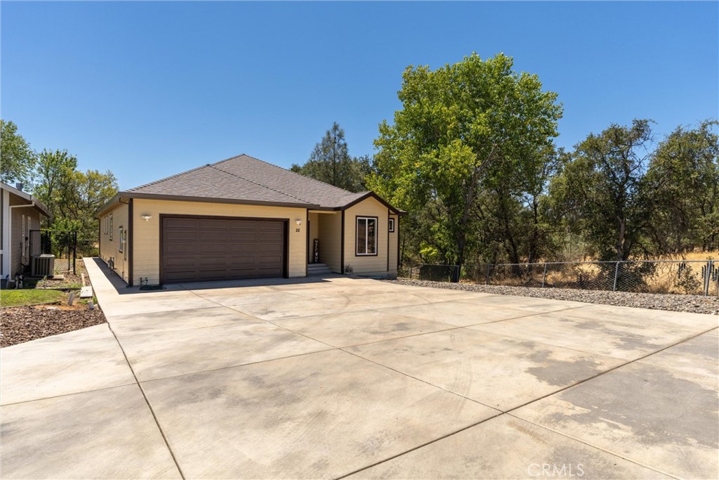 22 Pleasant Oak Property Photo 27