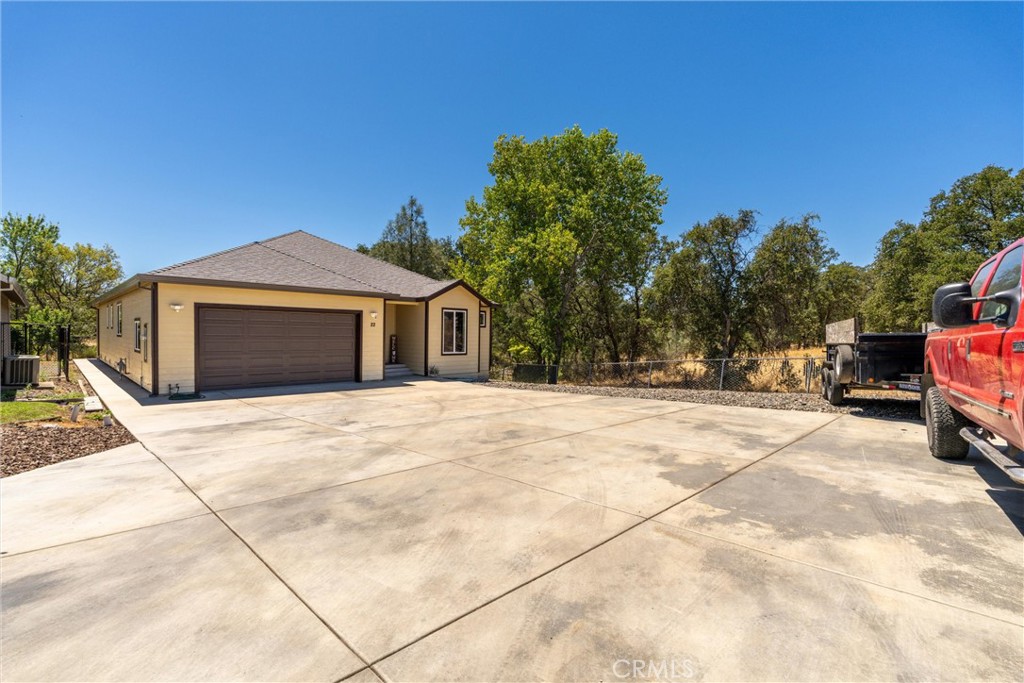22 Pleasant Oak Property Photo 28