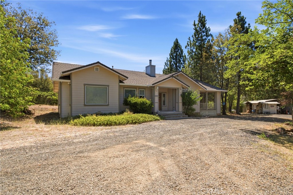 29529 Ca 299 East Property Photo 2