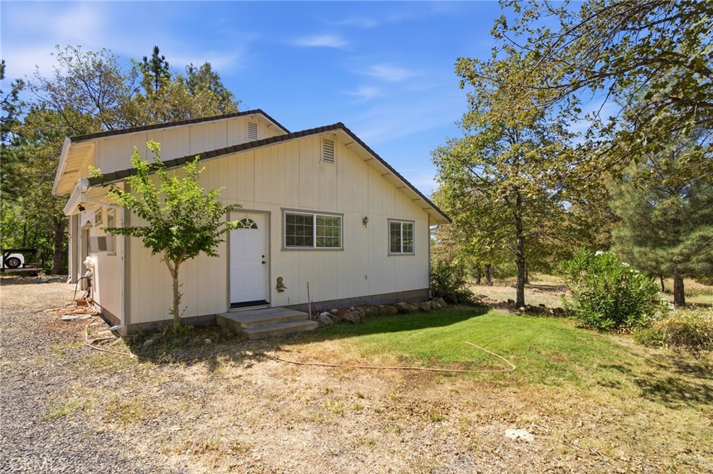 29529 Ca 299 East Property Photo 36