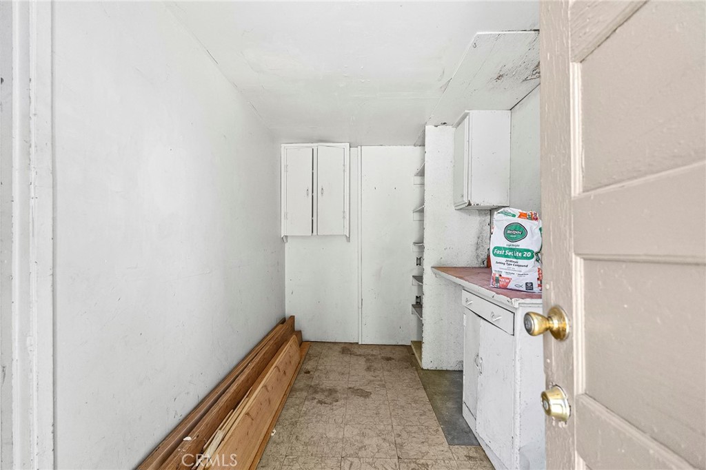 224 S Jackson St Property Photo 36
