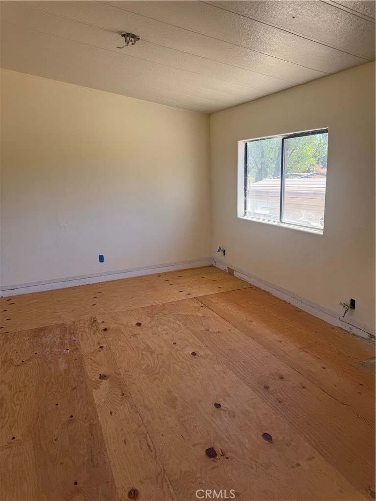 16685 Tehama Dam Rd, Property Photo 5