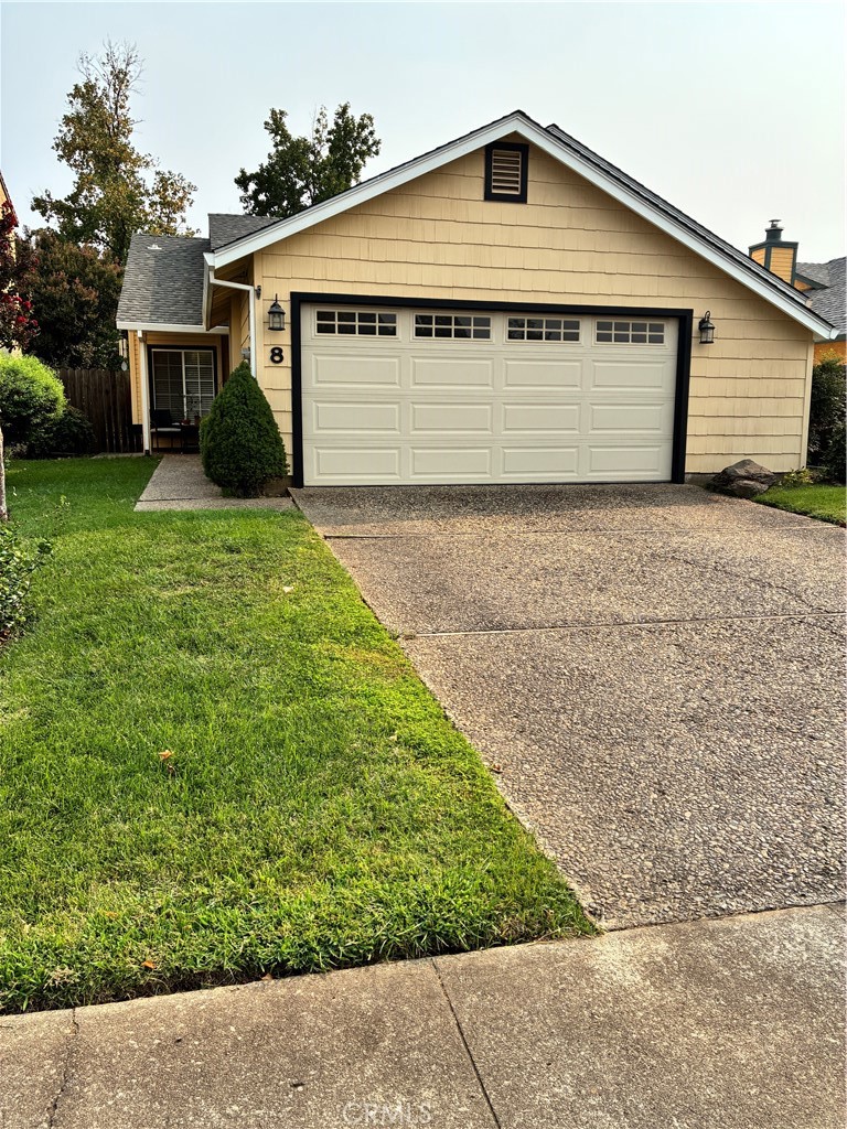 8 Hemming Lane Property Photo 1